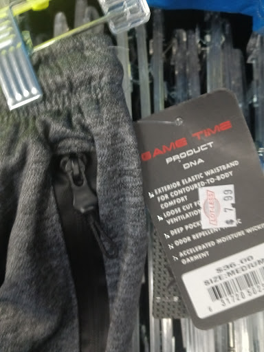 Department Store «Lot-less Closeouts», reviews and photos, 3155 Amboy Rd, Staten Island, NY 10306, USA