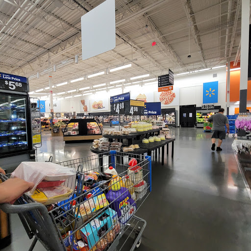 Discount Store «Walmart», reviews and photos, 3680 W Shaw Ave, Fresno, CA 93711, USA