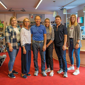 Schuhhaus Atteneder e.U. Obermühl 1, 4273 Unterweißenbach, Österreich
