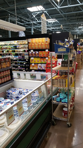 Grocery Store «Value Center Marketplace», reviews and photos, 37155 Harper Ave, Charter Twp of Clinton, MI 48036, USA