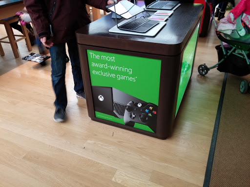 Computer Store «Microsoft Store - City Creek Center», reviews and photos, 51 Main St #145, Salt Lake City, UT 84111, USA