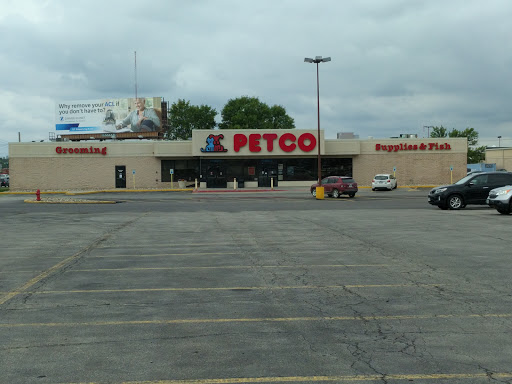 Pet Supply Store «Petco Animal Supplies», reviews and photos, 1450 Twixt Town Rd, Marion, IA 52302, USA