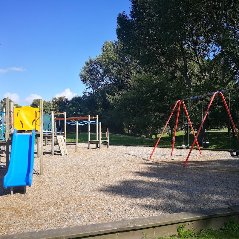 Crosbie Park Playground