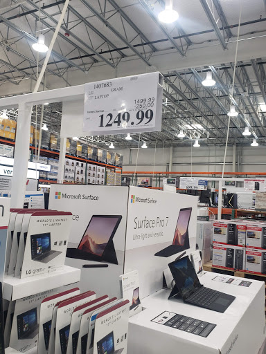 Warehouse store «Costco Wholesale», reviews and photos, 4628 E County Line Rd, Indianapolis, IN 46237, USA