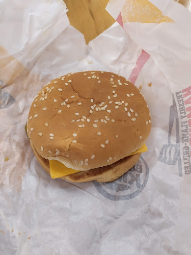 Comentários e avaliações sobre o Burger King Monte dos Burgos