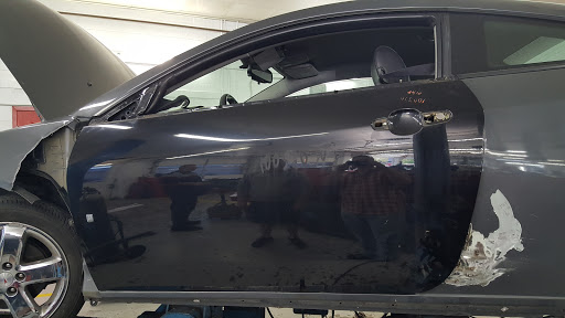 Auto Body Shop «Jack Hart Body Shop Inc», reviews and photos, 1468 S Dixie Blvd, Radcliff, KY 40160, USA