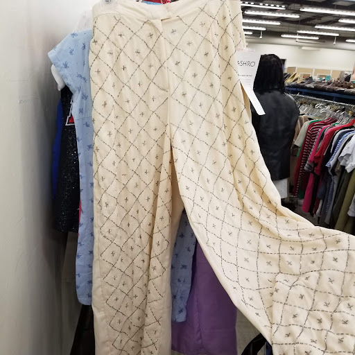 Thrift Store «Goodwill», reviews and photos, 4380 Dowlen Rd, Beaumont, TX 77706, USA