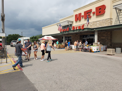 Grocery Store «H-E-B Grocery», reviews and photos, 215 River Ranch Rd, Kingsland, TX 78639, USA
