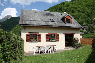 Chalet du Petit Ours Brun, Spa et Sauna, Parking privé à Cauterets