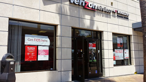 Cell Phone Store «Verizon Authorized Retailer - A Wireless», reviews and photos, 285 E 5th St c, Long Beach, CA 90802, USA