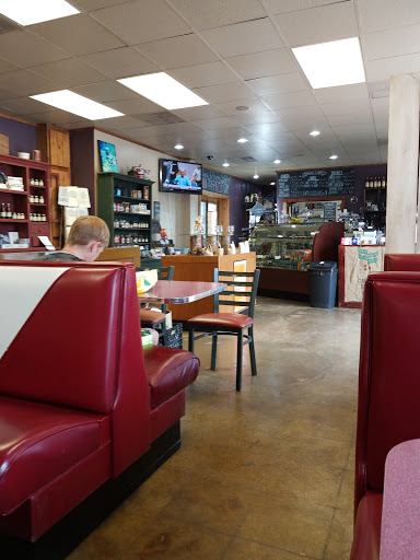 Coffee Shop «Prairie Grounds Cafe & Gifts», reviews and photos, 933 S E St, Broken Bow, NE 68822, USA