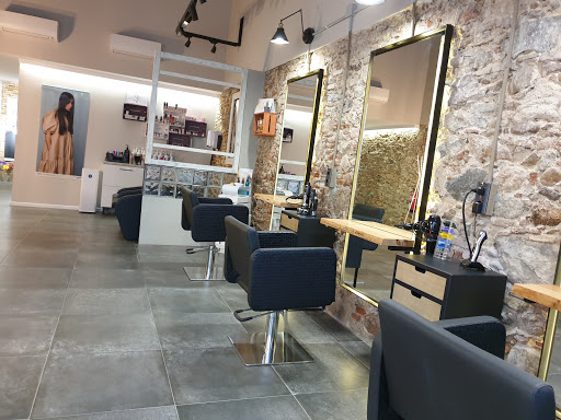 Tall Perruqueria en Caldes de Montbui, Barcelona