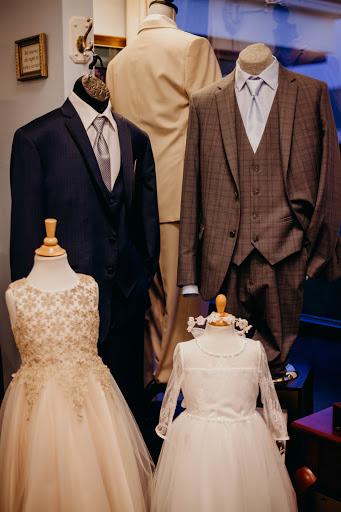 Bridal Shop «Rosewood Bridal», reviews and photos, 11545 SW Durham Rd B1, Tigard, OR 97224, USA