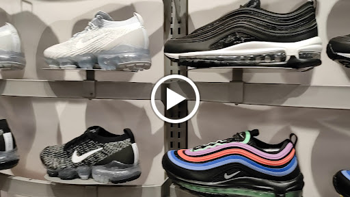 Shoe Store «Champs Sports», reviews and photos, 7439 Dadeland Mall Cir W, Miami, FL 33156, USA