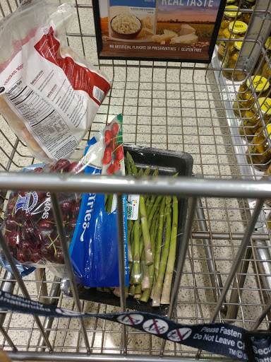 Supermarket «Publix Super Market at Collier Commons», reviews and photos, 2121 Collier Pkwy, Land O Lakes, FL 34639, USA