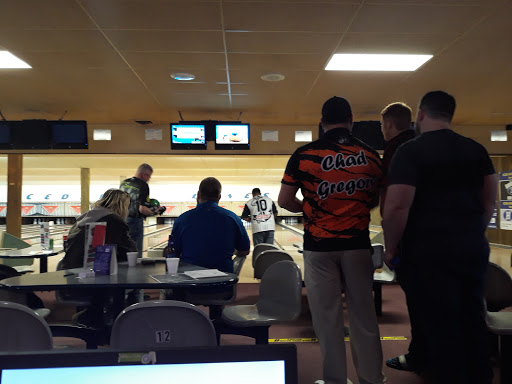 Bowling Alley «Cedar Lanes», reviews and photos, 270 S Cedar St, Imlay City, MI 48444, USA