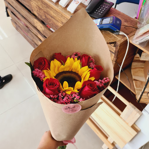 Floreria AmoreMio