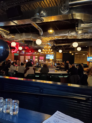 Shopping Mall «Ballston Common Mall», reviews and photos, 4238 Wilson Blvd, Arlington, VA 22203, USA