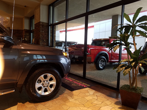 Toyota Dealer «North Park Toyota of San Antonio», reviews and photos, 10703 SW Loop 410, San Antonio, TX 78211, USA