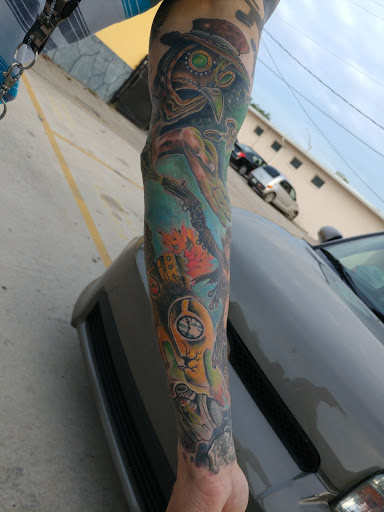 Tattoo Shop «Sacred Dagger Tattoo Studio», reviews and photos, 1131 21st St, Vero Beach, FL 32960, USA