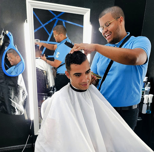 Barber Shop «Hair Genius Barber Shop / Salon», reviews and photos, 8121 Vineland Ave, Orlando, FL 32821, USA