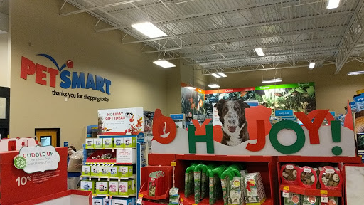 Pet Supply Store «PetSmart», reviews and photos, 3096 N Eastman Rd, Longview, TX 75605, USA
