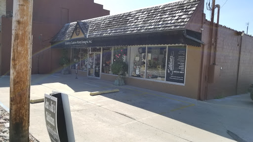 Florist «Sidelines Custom Floral Designs, Inc», reviews and photos, 511 E 135th St, Kansas City, MO 64145, USA