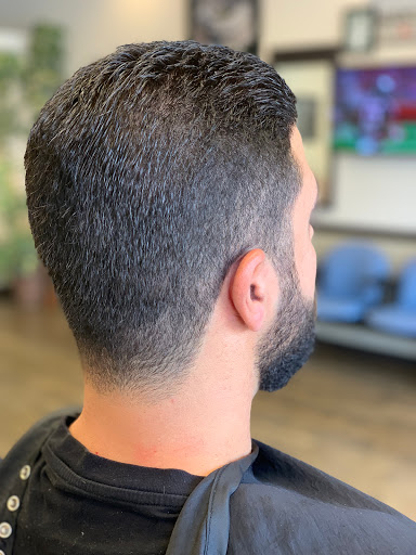 Barber Shop «Jack and Sons Barber Shop», reviews and photos, 11490 Alpharetta Hwy, Roswell, GA 30076, USA