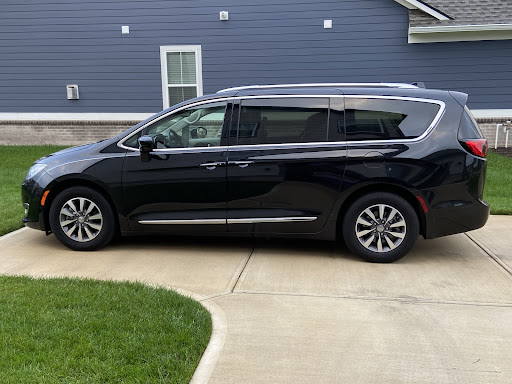 Car Dealer «Bill Estes Chrysler Dodge Jeep Ram», reviews and photos, 745 E 56th St, Brownsburg, IN 46112, USA