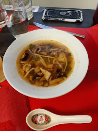 Soupe aigre-piquante du Restaurant chinois Restaurant L'Asia à Loctudy - n°13