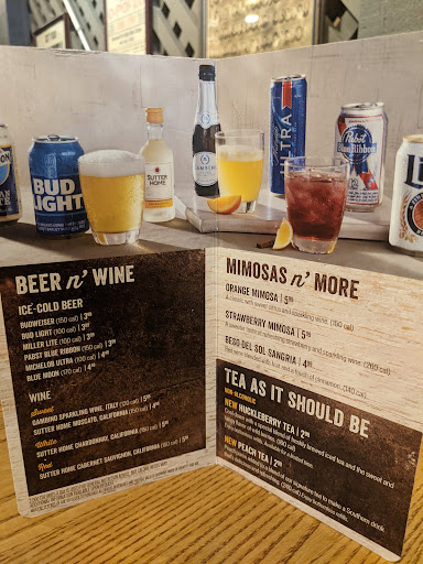 American Restaurant «Cracker Barrel Old Country Store», reviews and photos, 325 Fort Loudoun Medical Center Dr, Lenoir City, TN 37772, USA