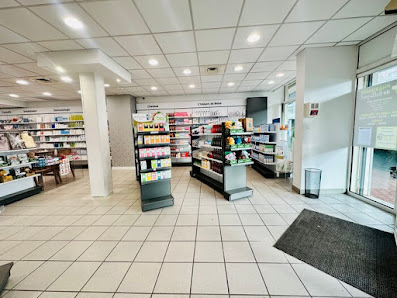 Pharmacie de Bellignat 3 Pl. des Arcades, 01100 Bellignat, France