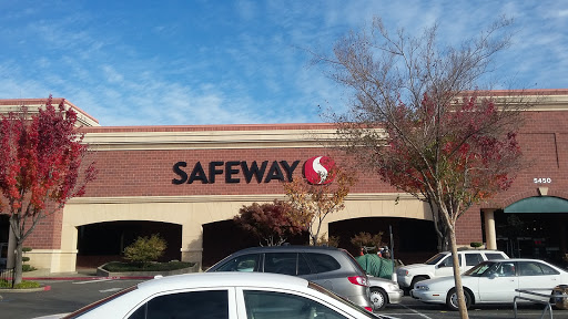 Grocery Store «Safeway», reviews and photos, 5450 Dewey Dr, Fair Oaks, CA 95628, USA