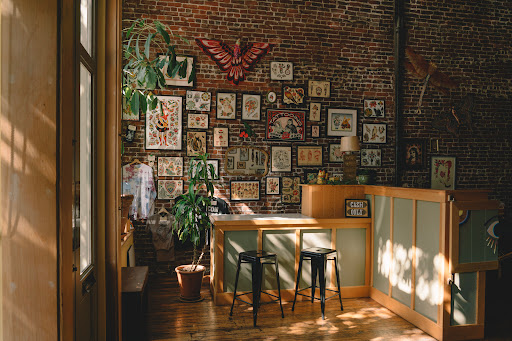 Icon Tattoo Studio, 813 N Russell St, Portland, OR 97227, USA, 