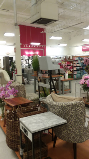 Department Store «T.J. Maxx», reviews and photos, 2150 N. Bellflower Blvd, Long Beach, CA 90815, USA