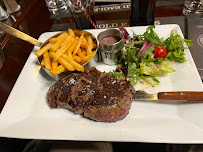 Steak du Restaurant de viande GOLD EAGLES Restaurant Brasserie Pub à Marseille - n°11