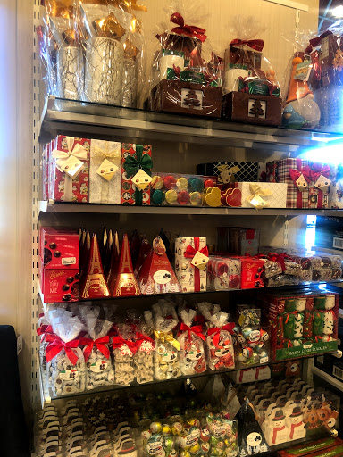 Department Store «HomeGoods», reviews and photos, 162 Everett Ave, Chelsea, MA 02150, USA