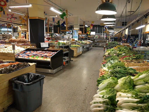 Grocery Store «Horrocks Farm Market», reviews and photos, 235 Capital Ave SW, Battle Creek, MI 49037, USA