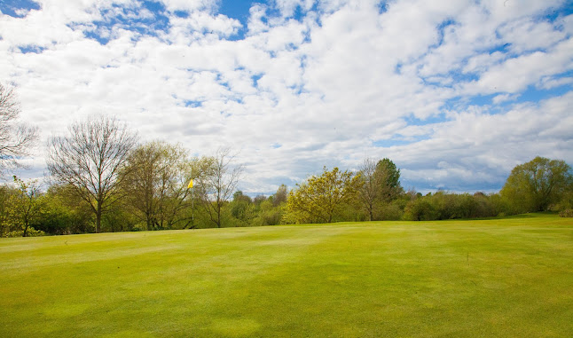 Reviews of Golf at Aldwark Manor in York - Golf club