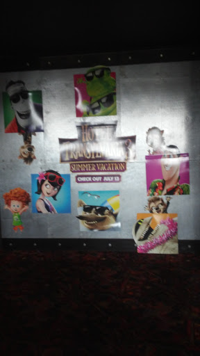 Movie Theater «Regal Cinemas Alamo Quarry 16», reviews and photos, 255 E Basse Rd, San Antonio, TX 78209, USA