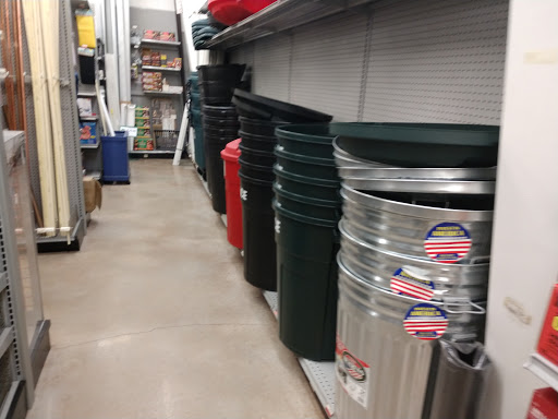 Hardware Store «Oakhurst Ace Hardware», reviews and photos, 9137 Oakhurst Rd, Seminole, FL 33776, USA