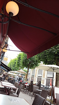 Atmosphère du Restaurant Au chien qui fume à Versailles - n°3