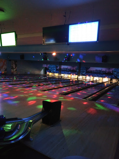 Bowling Alley «Tiger Bowl», reviews and photos, 211 N Parkway Ave, Battle Ground, WA 98604, USA