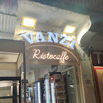 Photo n°1 de l'avis de devast.o fait le 18/03/2024 à 10:54 sur le  Vanzi Neapolitan food & drink à Naples