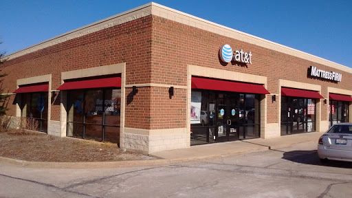 Cell Phone Store «AT&T», reviews and photos, 4912 Northwest Hwy Suite A, Crystal Lake, IL 60014, USA