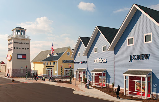 Shopping Mall «Jersey Shore Premium Outlets», reviews and photos, 1 Premium Outlet Blvd, Tinton Falls, NJ 07753, USA