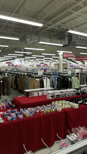 Clothing Store «Burlington Coat Factory», reviews and photos, 5600 Martin Way E, Lacey, WA 98516, USA