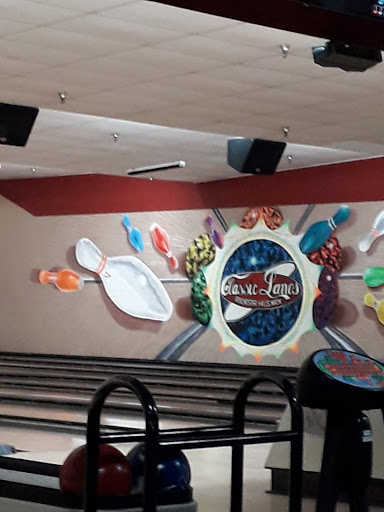 Bowling Alley «Classic Lanes», reviews and photos, 2145 Avon Industrial Dr, Rochester Hills, MI 48309, USA