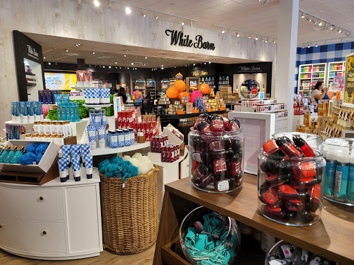Beauty Supply Store «Bath & Body Works», reviews and photos, 134 Woodstock Square Ave, Woodstock, GA 30189, USA