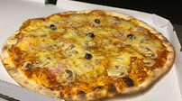 Plats et boissons du Pizzas à emporter Harmony Pizza Le Tholonet - n°2